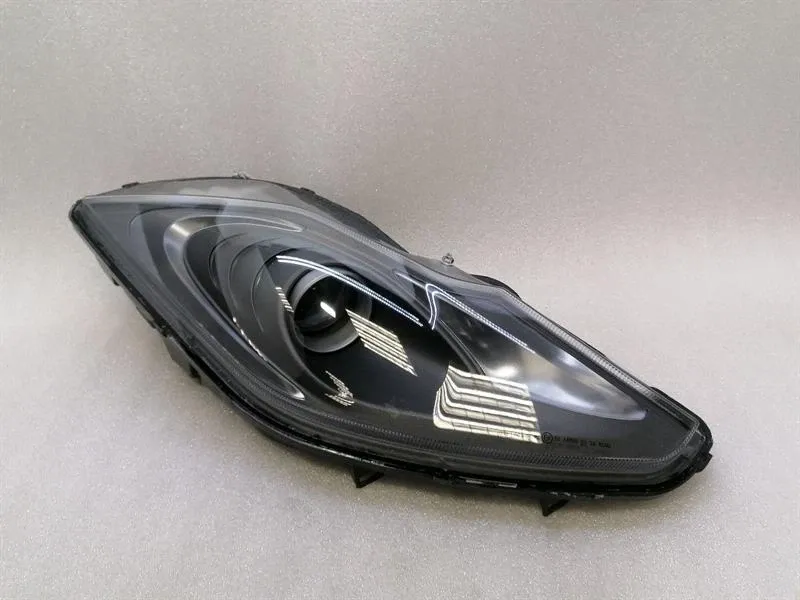 MP4-12C LHD Right Headlight KKM10376 MP4-12C Headlight Headlamp Right LHD