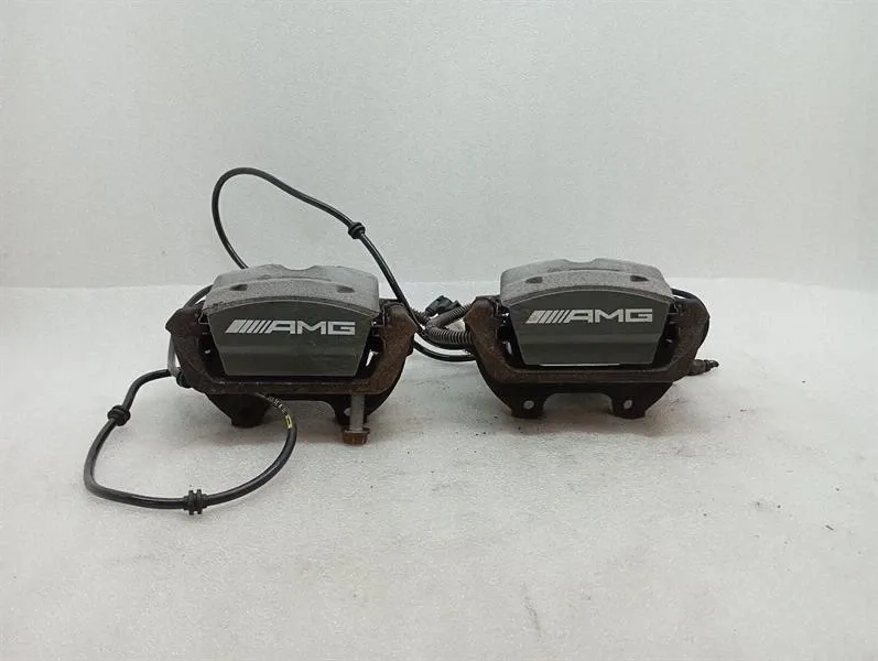 Mercedes C63 AMG W205 Rear Brake Caliper A2314230181 Rear Brake System M177