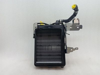 Mercedes C osztály W206 vízhűtő A0995005800 LH W206 AMG vízhűtő hűtő