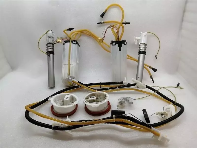 Bentley Continental GT V8S Fuel Pump Electric 3W8201021BK Fuel Pump