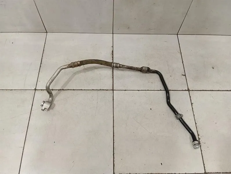 Bentley Continental GT V8S A/C Pipe 4W0260725 Air Conditioning Air Conditioning