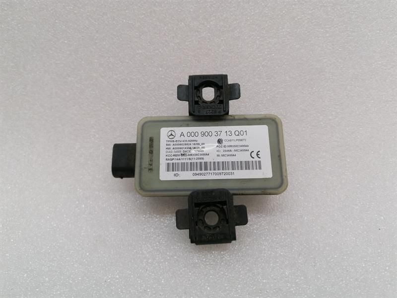 Mercedes S-Class W222 Tyre Pressure Module A0009003713 Tyre Pressure Control Unit
