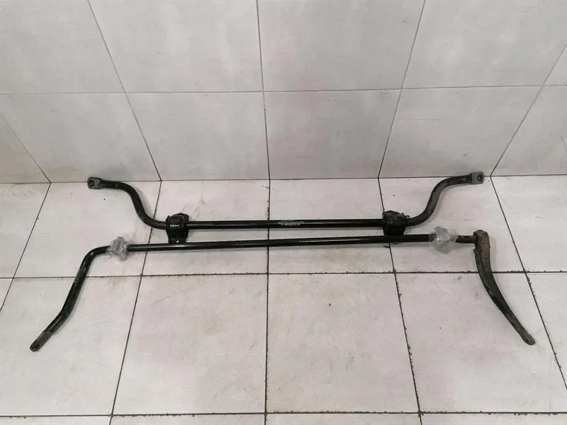 Mercedes GT C190 GTS S COUPE Anti Roll Bar Set A1973230665 Set Anti Roll Bar