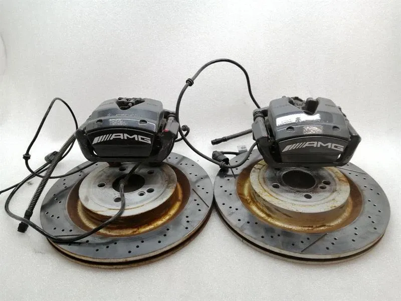 Mercedes GT C190 GTS S Coupe Brake Caliper A2314230381 Brake Caliper AMG REAR
