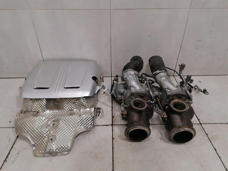 Mercedes C Class W205 C63 AMG Turbo Charger Set A1770900080 Turbocharger M177 V8