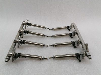 MERCEDES W205 C63 AMG Fuel Rail A2740701195 Fuel Injector Moulding Injector