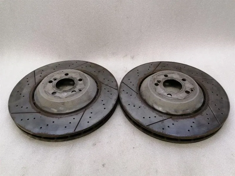 Mercedes C Class W205 C63 S AMG Front Brake Disc A2314211812 Front Brake Disc