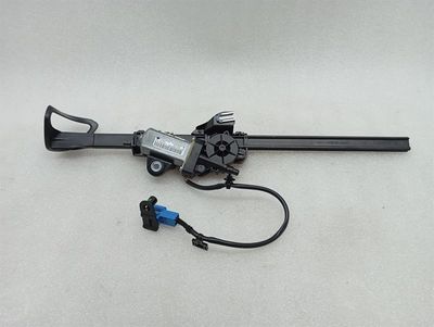 Mercedes C Class W205 Left Seatbelt Feeder A2058600182 Seat Belt Retainer Front Left