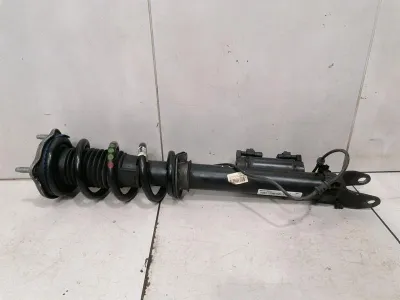 Mercedes C63 AMG 3W205 Shock Absorber Front A2053207103 Front Shock Absorber