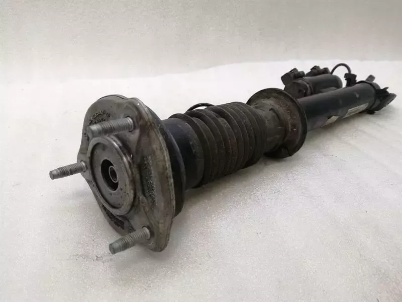 Mercedes C63 AMG W205 Shock Absorber Front Left A2053207701 Shock Absorber Front L