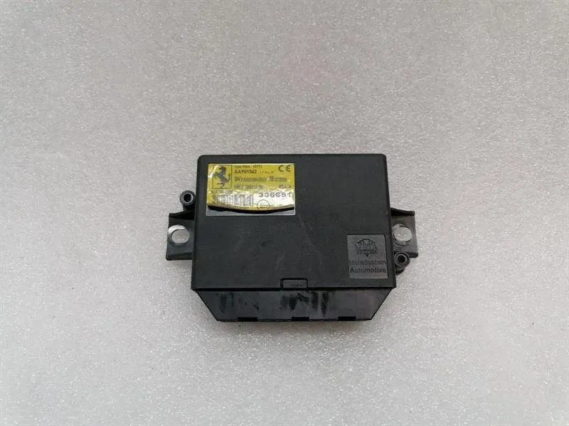 Ferrari Portofino F164 elektronikus modul 336691 ECU PARKOLÁS ÉRZÉKELŐ ECU