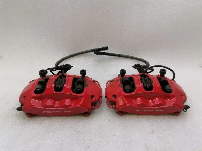 Porsche 911 991 hátsó féknyereg 99135205313 féknyereg hátsó készlet Brembo