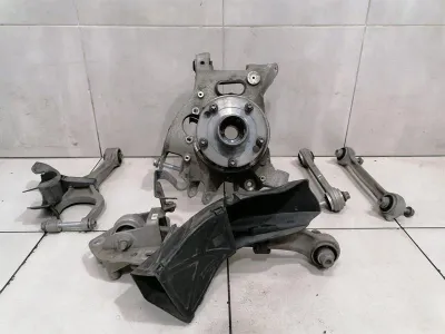 Porsche 911 991 Left Rear Hub 99133161112 Wheel Bearing Housing Rear L Turbo Set