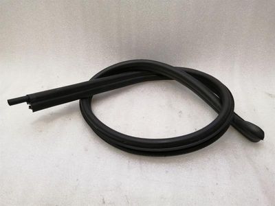 Porsche 911 991 jobb oldali ajtó tömítés 99153707605 ajtó tömítések jobb