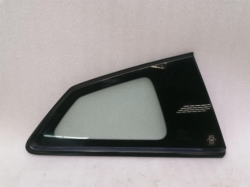 Nissan GT-R R35 Right Rear Quarter Glass 83306JF00B Door Panel 1/4 Rear Right