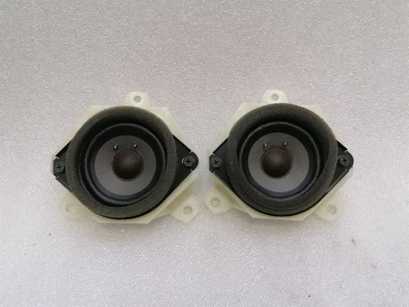 Nissan GT-R R35 speaker set 28154JL00A speaker set