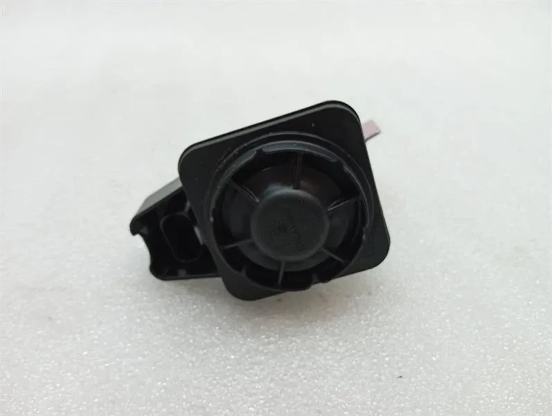 Porsche 911 992 Alarm ECU 5Q0951605A Siren Alarm Horn Alarm System