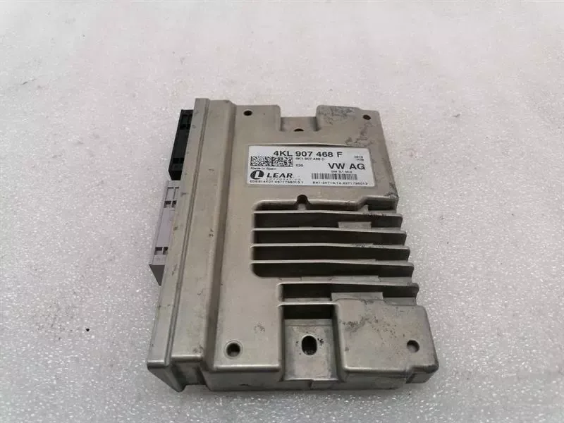 Porsche 911 992 elektronikus modul 4KL907468F vezérlőegység