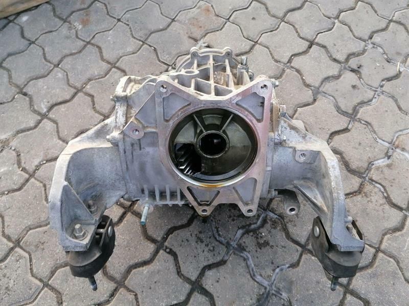 CHEVROLET CORVETTE C6 Rear Diff 24235244 Differential Rear Ratio 2.56 Car LS2