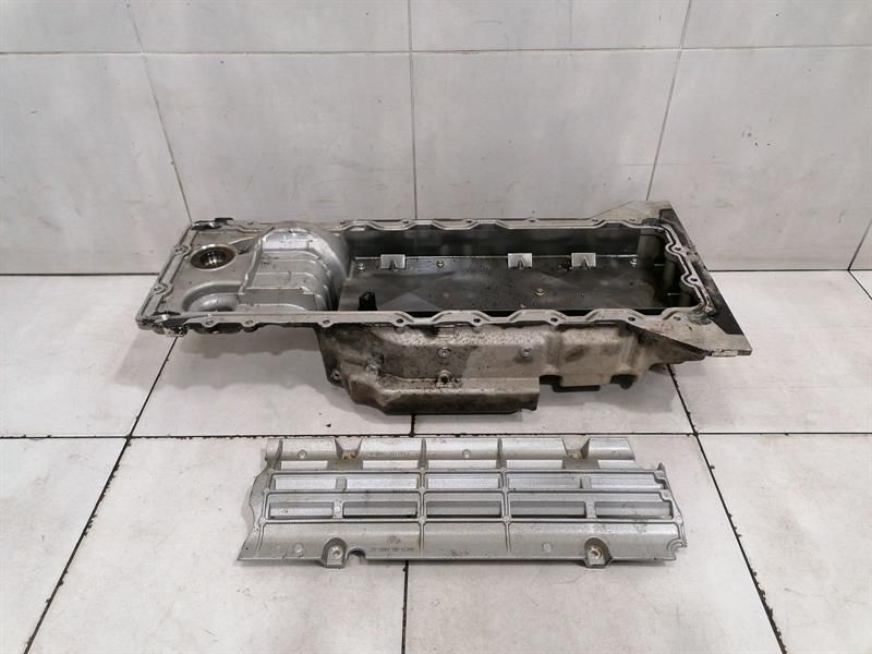 Aston Martin Vantage V12 Oil Sump CD33-6675-CC OIL PAN