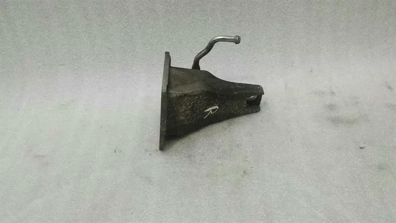 Aston Martin DB9 Volante Right Engine Mount 4G43-7M125-CC Engine Mount Right