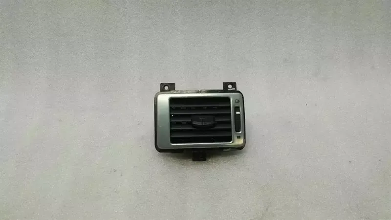 ASTON MARTIN DB9 Volante Right Air Vent 8D33-046B30-BB Right Vent