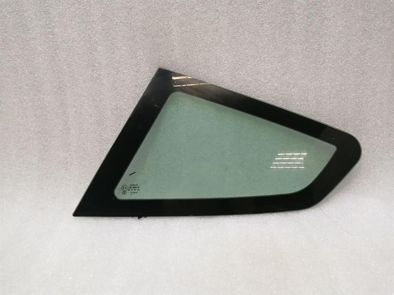 ASTON MARTIN VANTAGE V12 RLH quarter glass 6G33-C29751-BA door window 1⁄4 rear Li