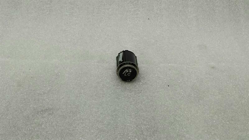 Aston Martin Vanquish S AM29 Launch Switch CD33-519C54-CA Switch