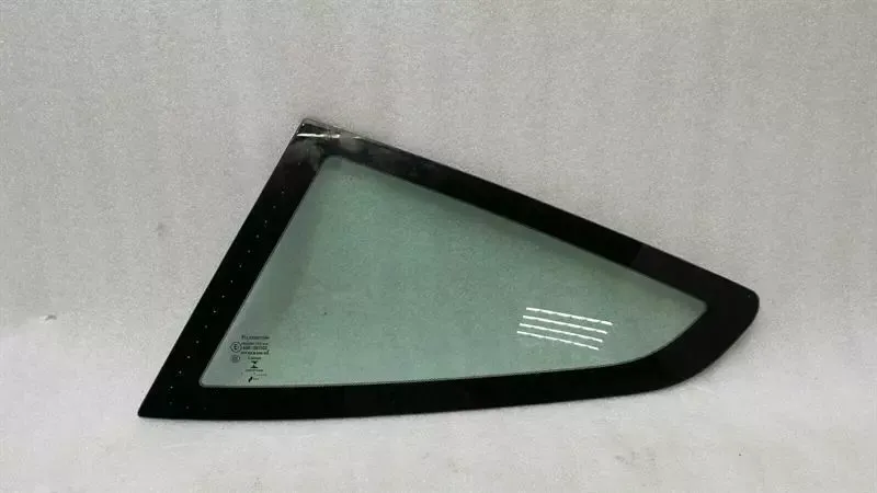 Aston Martin Vanquish S RLH 1/4 Glass CD33-N29701-AD Door Panel 1/4 Rear Left