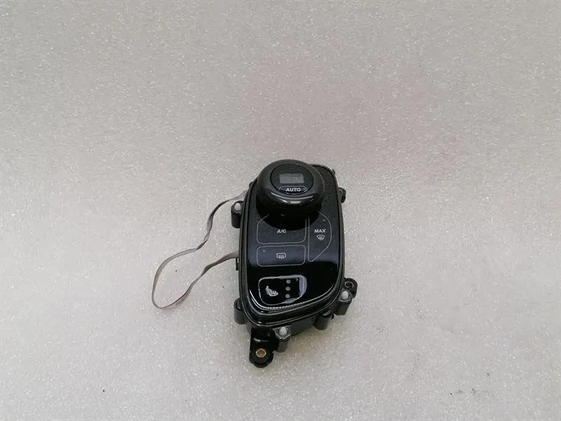 Aston Martin Rapide AMR Climate Control CD33-18C612-JD Seat Heater Switch