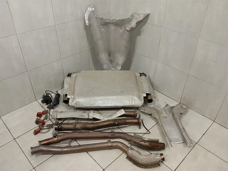 Aston Martin Virage MK2 2011-2012 Exhaust Silencer 4G43-5230-FH Exhaust