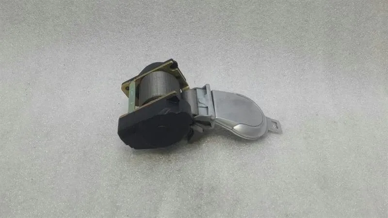 Mercedes SL R230 rear seat belt A2308600486 seat belt belt rear re