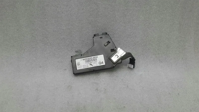 Mercedes R230 Aerial / Antenna A2308201389 Aerial