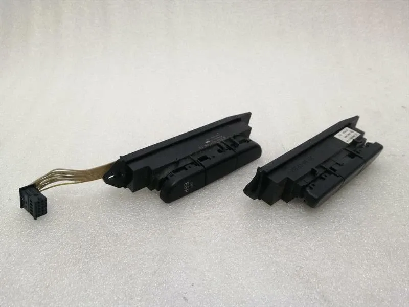 Mercedes SL R230 Console Switch A2308200910 Console Switch ESP
