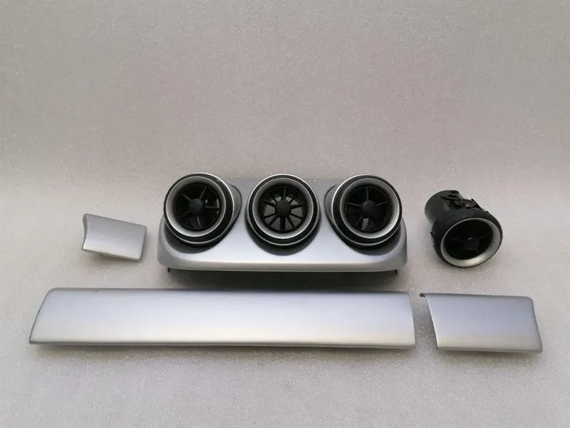 FERRARI 612 SCAGLIETTI F137 AIR VENT SET 68316000 RIGHT HAND DRIVE RHD