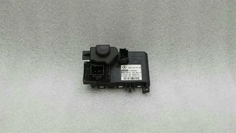 Mercedes S-Class W221 Heater Resistor A2218706758 Fan Controller