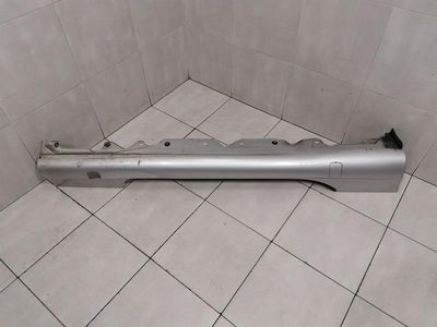 Mercedes SL R230 oldalszoknya A2306980454 jobb oldalsó küszöbök AMG RIGHT