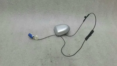 Mercedes S-Class W221 Tailgate Antenna A2218202675 Boat Lid Antenna GPS
