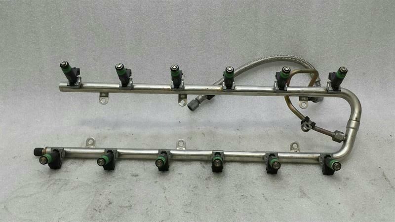 Mercedes Fuel Rail A2750700695 Injection Strip Pipe Distributor V12 Complete W221