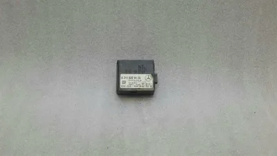 Mercedes R230 riasztómodul A2118209126 vezérlőegység riasztórendszer.
