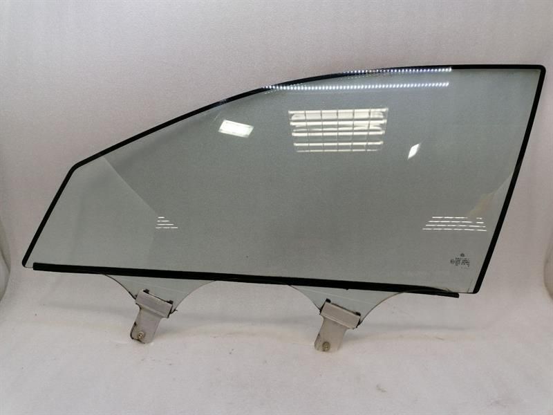MAYBACH 57 W240 Left Front Door Glass A2407200118 Door Window Front Left