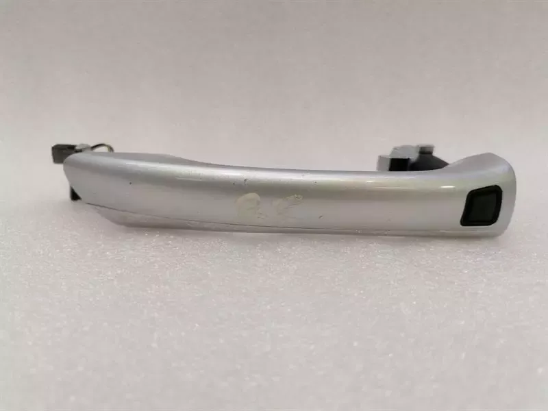 Mercedes CLS W219 Right KEYLESS-GO Door Handle A2197600470 9775 Door Handle Re