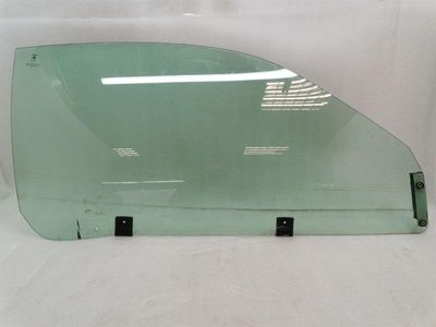 Ferrari 550 Maranello F133 right front door glass 64573500 door glass right