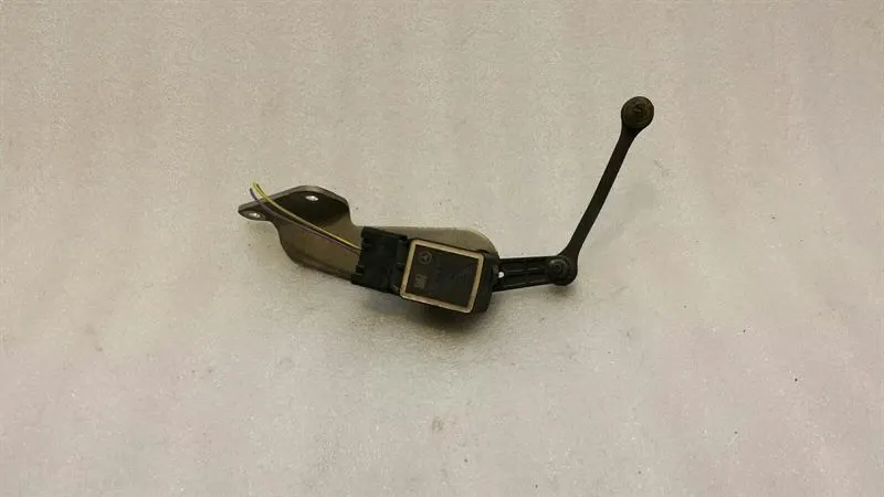Mercedes SL R230 headlight leveling sensor A0025428818 level control