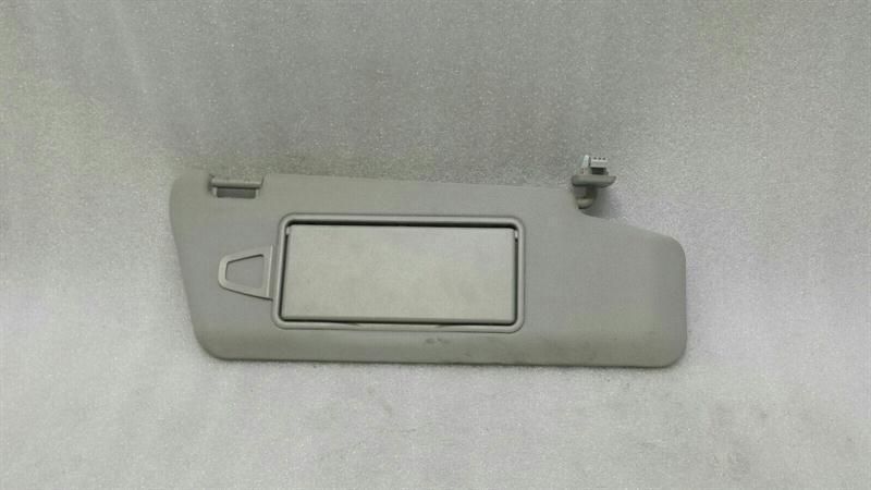 Mercedes CLS W218 right sun visor A2128103610 sun visor panel right