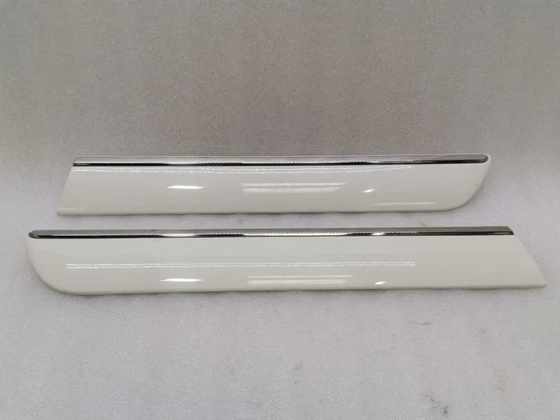 Mercedes CL W215 Body Moulding Set Of 2 A2156900662 Bar Set