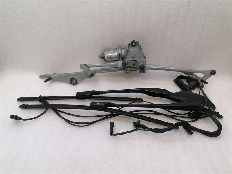 MERCEDES SL R231 FRONT WIPER ENGINE A2318200640 RHD RIGHT HAND DRIVE