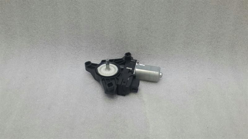 Mercedes GLE W166 door window motor A2469063200 window regulator motor rear left