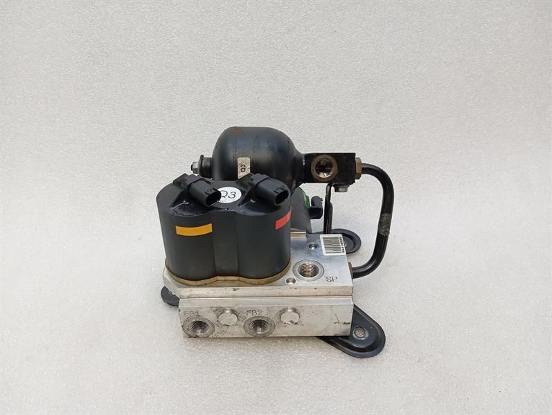 Mercedes S W220 Rear Hydraulic Valve A2203200358 Rear Hydraulic Valve ABC