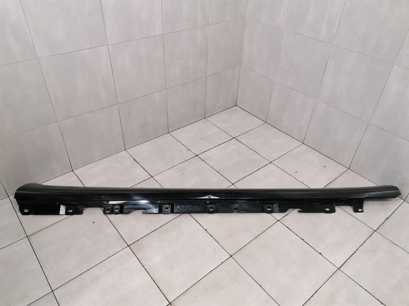 Mercedes S-class W223 side skirt A2236982400 side sills right right